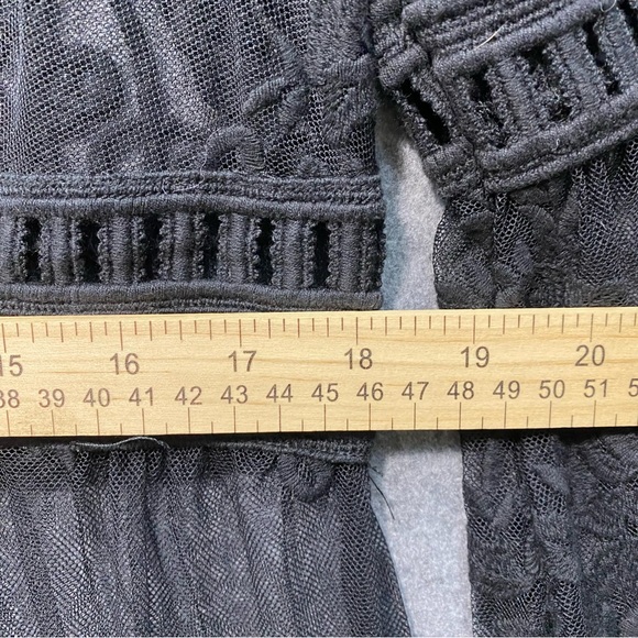 Forever 21 Black Sheer Crochet Lace Kimono Victorian Gothic Layering Top Size OX - Picture 8 of 16